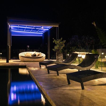 Villa Obsidian, With Staff, Sea View And Walk To Choeng Mon Beach Экстерьер фото